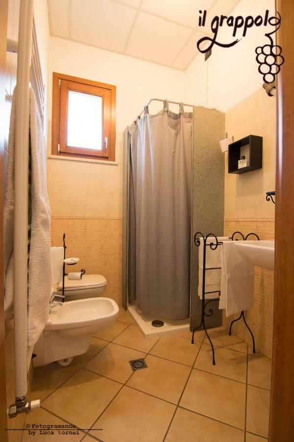 B&B Il Grappolo Foresteria Lombarda Sirmione Exterior photo